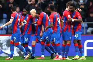  布莱顿与富勒姆上演进球大战