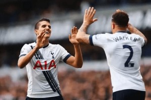  热刺防线送礼不断，利兹联逆转取胜终结五轮不胜  