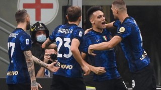  亚特兰大逆转绝杀国际米兰登顶积分榜  