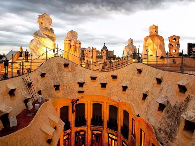  摩纳哥天价签葡超妖星，违约金达八千万  